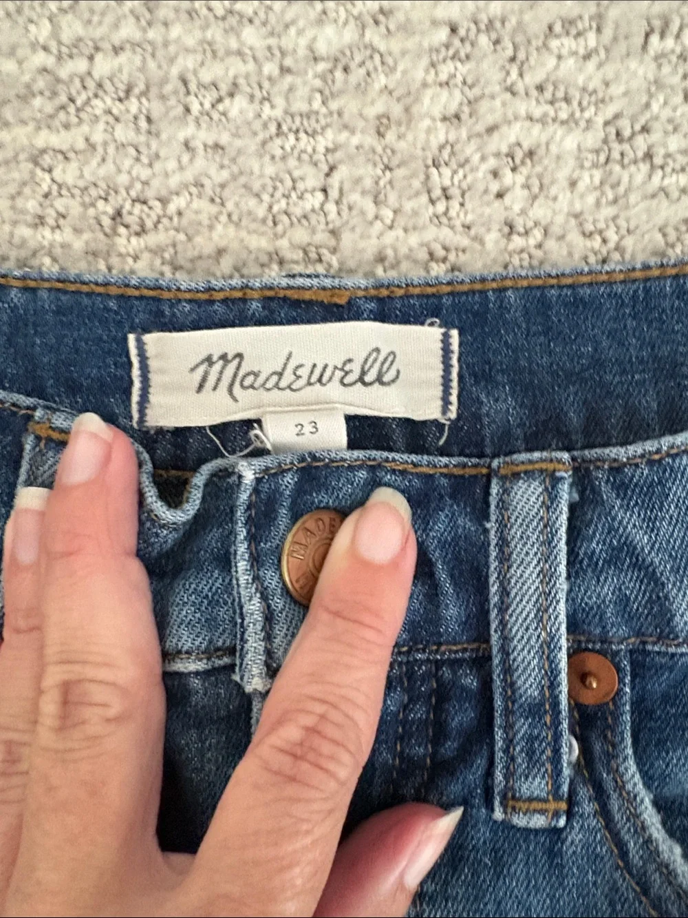 Madewell Raw-Hem High-Rise Denim Shorts — Blue Wash